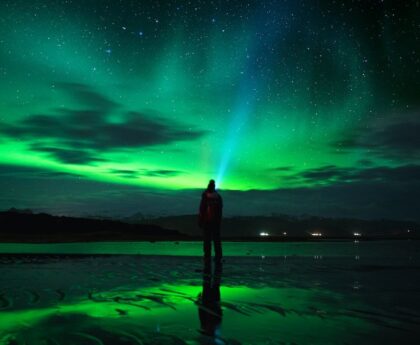 Das spektakuläre Schauspiel der Polarlichter über Deutschland: Einzigartige Farbenpracht am norddeutschen Himmel Title: Polarlichter über Deutschland: Ein unvergessliches Farbenspiel am norddeutschen HimmelPolarlichter,Deutschland,Farbenspiel,Norddeutschland,Schauspiel